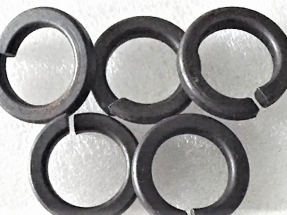 A590920 Шайба пружинная. Фото 1