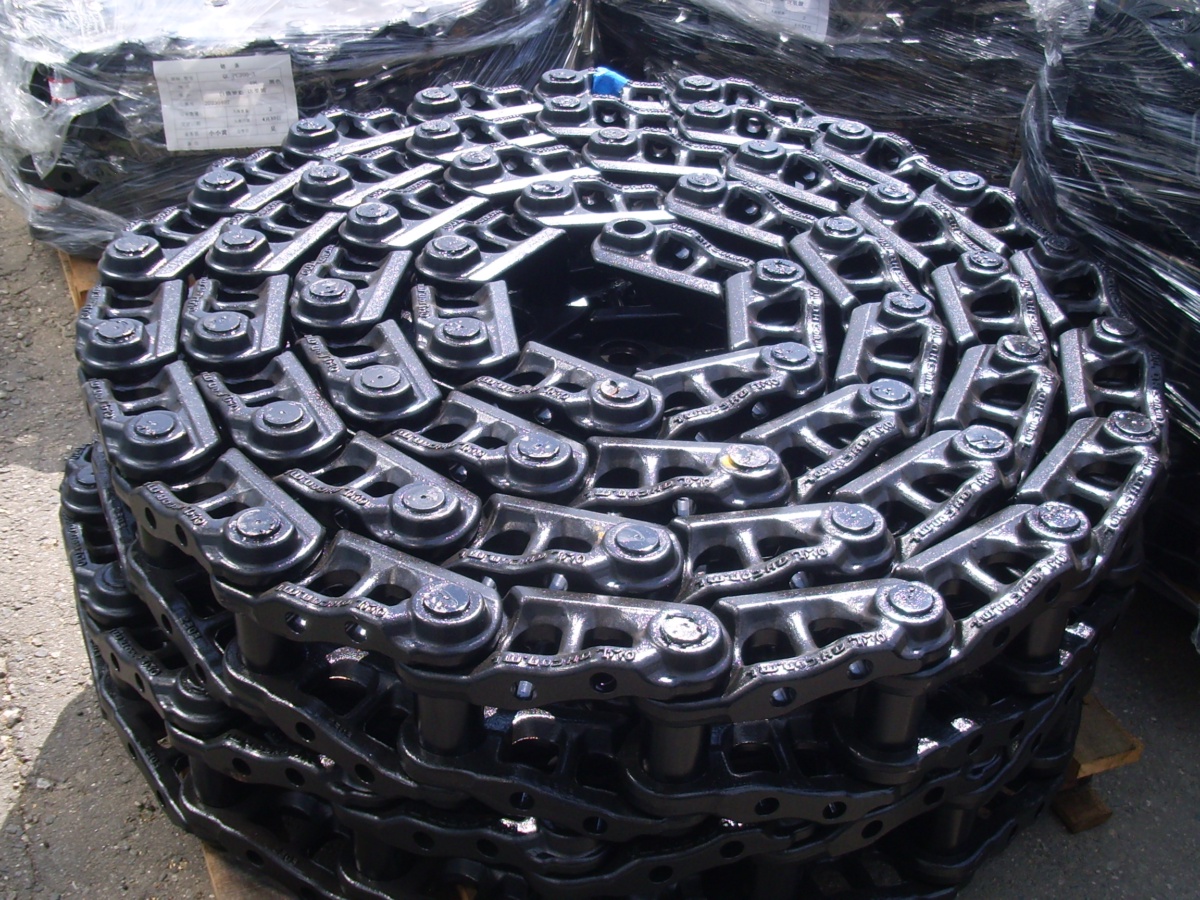 6Y2754 Гусеничная цепь (49 звеньев) болт=М22. Фото 1