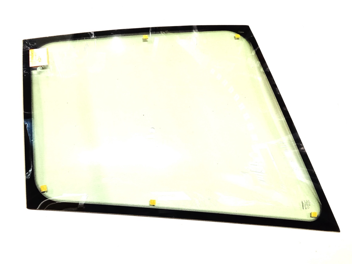 F33/21021 Стекло кабины правое (125001-  ). Фото 2